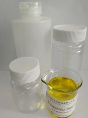 Kookpunt 200 graden Bis-aminopropyldiglycol dimialeat van wit vast poeder